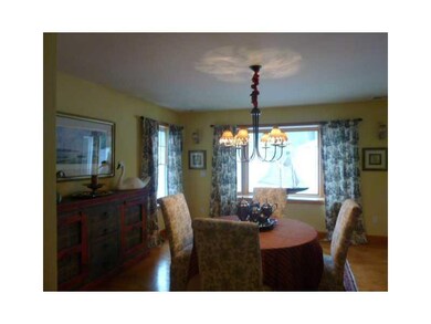206 Riverside Dr, Riverside, RI 02915 - photo 7
