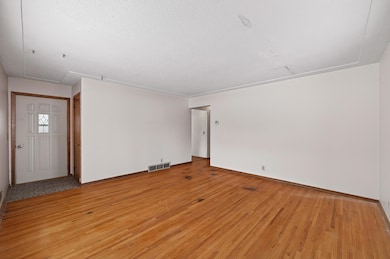 7990 E River Rd, Minneapolis, MN 55432 - photo 3