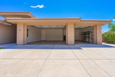 1432 E 2420 S Cir-004