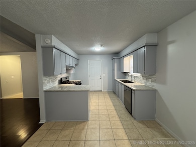 11837 E 62nd Place, Broken Arrow, OK 74012 - photo 3