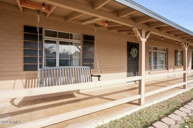 Cute Porch!