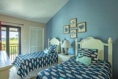 Guest bedroom with