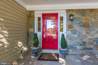 14705 Botany Way, Gaithersburg, MD 20878 - photo 4