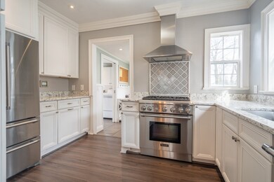 9 Grand St, Reading, MA 01867 - photo 7