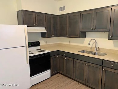 2812 N Fontana Ave, Tucson, AZ 85705 - photo 2