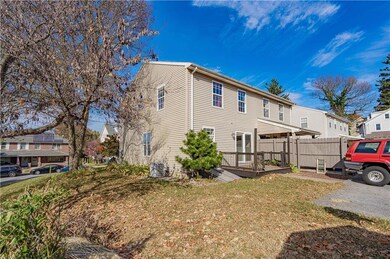 658 Furnace St, Emmaus, PA 18049 - photo 3