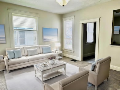 170 N 5th St, Elkhart, IN 46516 - photo 3