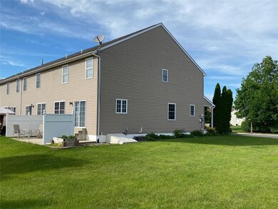 1471 Mohr Cir, Macungie, PA 18062 - photo 7