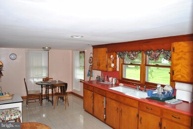 5051 Skinners Neck Rd, Rock Hall, MD 21661 - photo 7