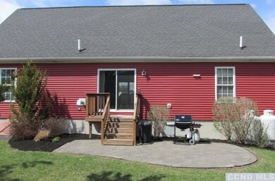 2 Brom Bones Ln unit QQ 26, Athens, NY 12015 - photo 4