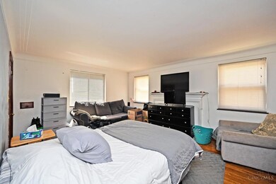 2738 Powell Dr, Cincinnati, OH 45211 - photo 7