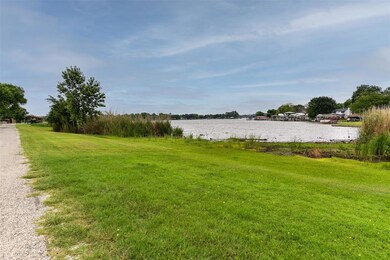 3706 Coral Sands Ct, Granbury, TX 76049 - photo 3