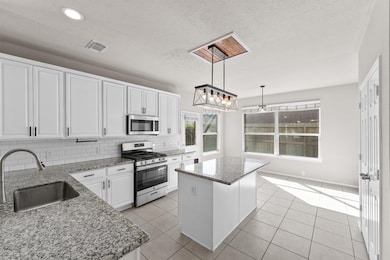 18914 Woodglen Shadows Dr, Humble, TX 77346 - photo 7