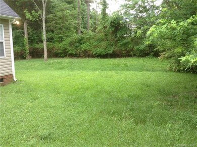 1009 Loch Lomond Cir, Concord, NC 28025 - photo 3