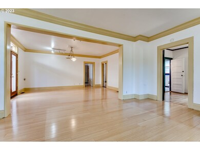 941 Lawrence St, Eugene, OR 97401 - photo 6