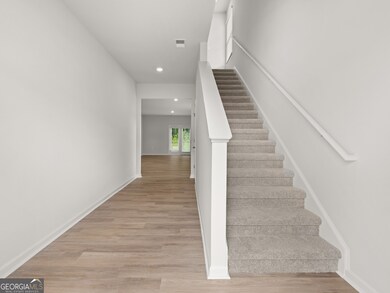 5_GA_Dallas_OakleighGlen_RobieE_Entryway