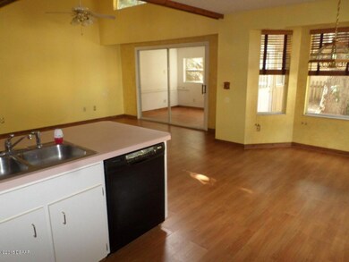 kitch (1)