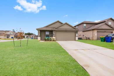 16703 Lonely Pines Dr, Conroe, TX 77302 - photo 4