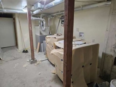 1521 6th Ave N, Great Falls, MT 59401 - photo 4