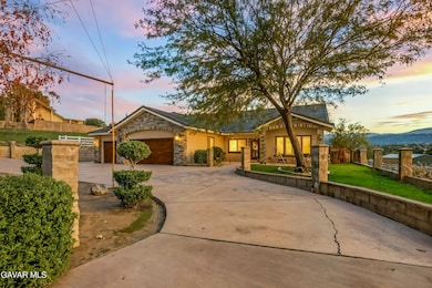 4534 Columbia Way, Lancaster, CA 93536 - photo 2