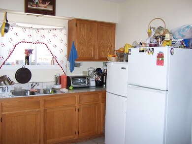 1310 Garden Place, Waukegan, IL 60085 - photo 4