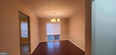 7990 Suiter Way, Hyattsville, MD 20785 - photo 4