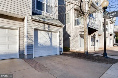 4526 Superior Square, Fairfax, VA 22033 - photo 2