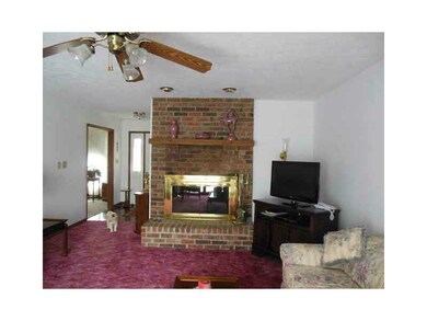 3346 Cox Ln, Columbus, IN 47203 - photo 4