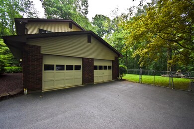 855 Keene Way, Sciota, PA 18354 - photo 4