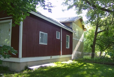 155 S Cedar Dr, Kalispell, MT 59901 - photo 2