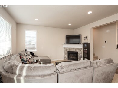 13849 SE Siskin Ln, Happy Valley, Or, OR 97015 - photo 6