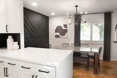 3615 E Piccadilly Rd, Phoenix, AZ 85018 - photo 5