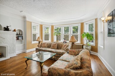 6039 N Fairfield Ave, Chicago, IL 60659 - photo 2