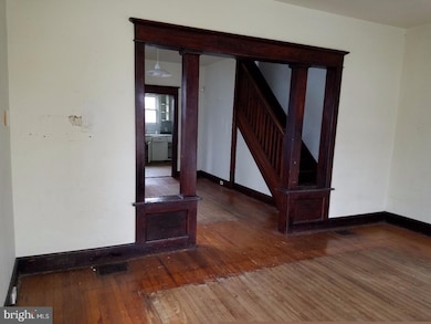 419 Bridgeboro St, Riverside, NJ 08075 - photo 6