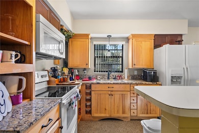 528 Doctors Dr, Oviedo, FL 32765 - photo 7