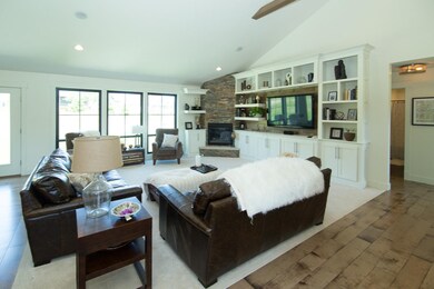 3863 Oak Harbor-103