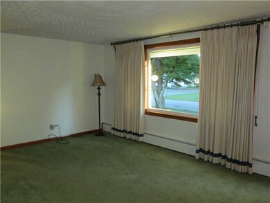 Living Room. enjoy quality carpet,, or hardwoods u