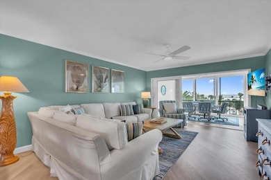 Crescent Royale unit 310, Sarasota, FL 34242 - photo 4