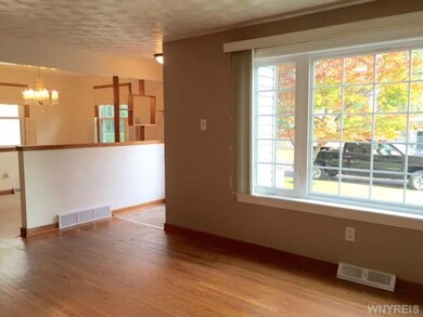 518 Esther St, North Tonawanda, NY 14120 - photo 3