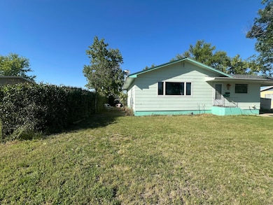 1105 Center Dr, Havre, MT 59501 - photo 2