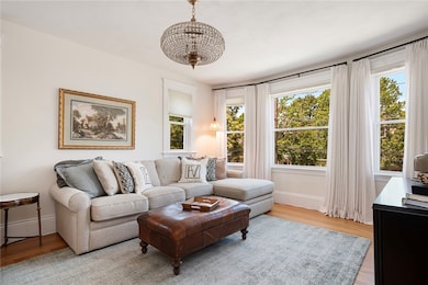 127 Irving Ave unit 4, Providence, RI 02906 - photo 4