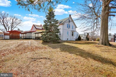 3439 Raymond St, Reading, PA 19605 - photo 6