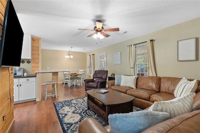 318 Weeping Willow Dr, Seneca, SC 29672 - photo 4