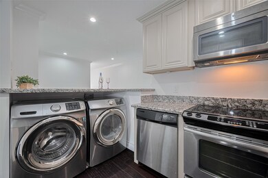 2333 Bering Dr unit 334, Houston, TX 77057 - photo 4