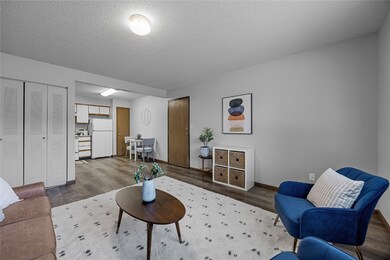 930B Boston Way unit 2, Coralville, IA 52241 - photo 5