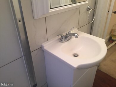 5436 Wakefield St, Philadelphia, PA 19144 - photo 7