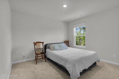 2005 Ella Bengel Dr, New Bern, NC 28562 - photo 4