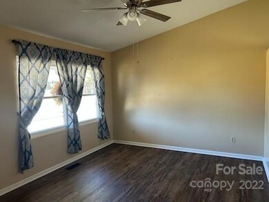 11 Apple Blossom Ln, Hendersonville, NC 28792 - photo 7