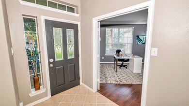 3227 Abbott Lakes Ln, Spring, TX 77386 - photo 4