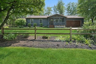37_W3757LakeviewParkDr_2037_Small